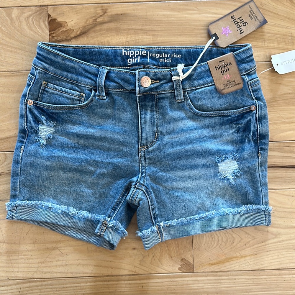 Girl shorts